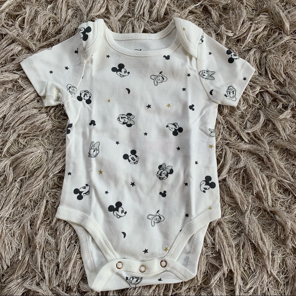 Disney Baby Mickey and Friends Bodysuit Size 9-12M